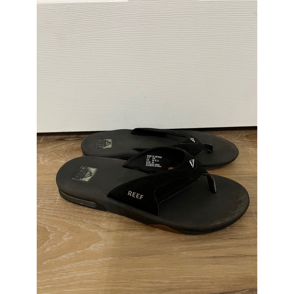 Reef Fanning Mens Black Gum Flip Flop Sandals Bottle Opener Size 11 A-17 SAV